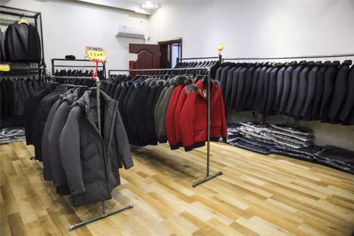 大興服裝工廠南遷清倉，全場服飾50元起搶購